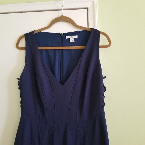 Zac Zac Posen Women's Ronnie Mermaid Gown Size 12 - Picture 9 of 14